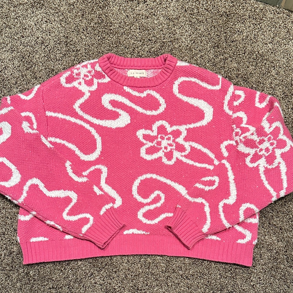 PacSun LA Hearts Pink and White Floral Sweater